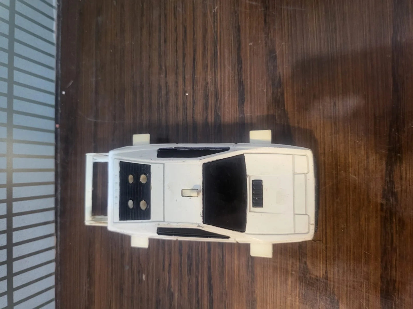 Corgi   Lotus Esprit James Bond 007  White