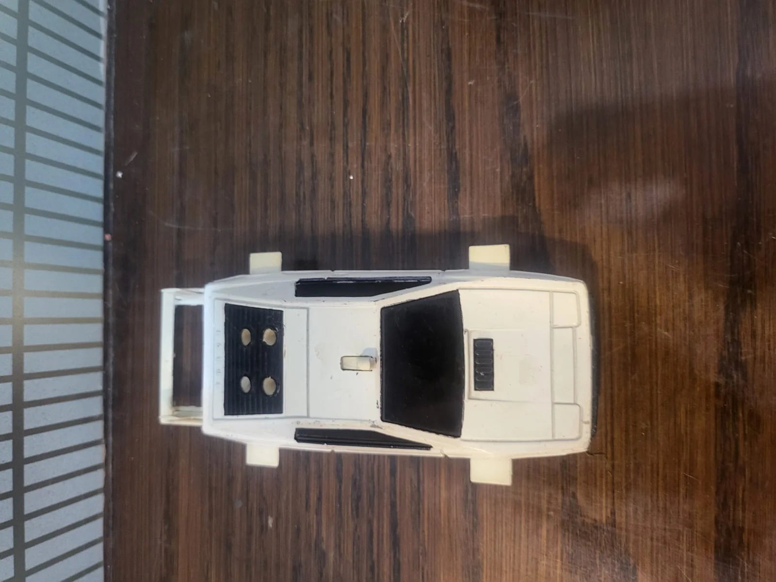 Corgi   Lotus Esprit James Bond 007  White