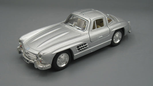 Kinsmart   Mercedes-Benz 300 SL 1954 Silver 