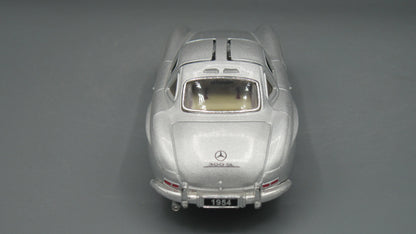 Kinsmart   Mercedes-Benz 300 SL 1954 Silver 