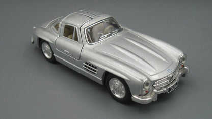 Kinsmart   Mercedes-Benz 300 SL 1954 Silver 