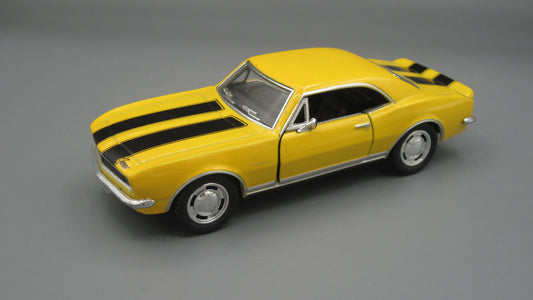 Kinsmart   Chevrolet Camaro Z-28 1967 Yellow 
