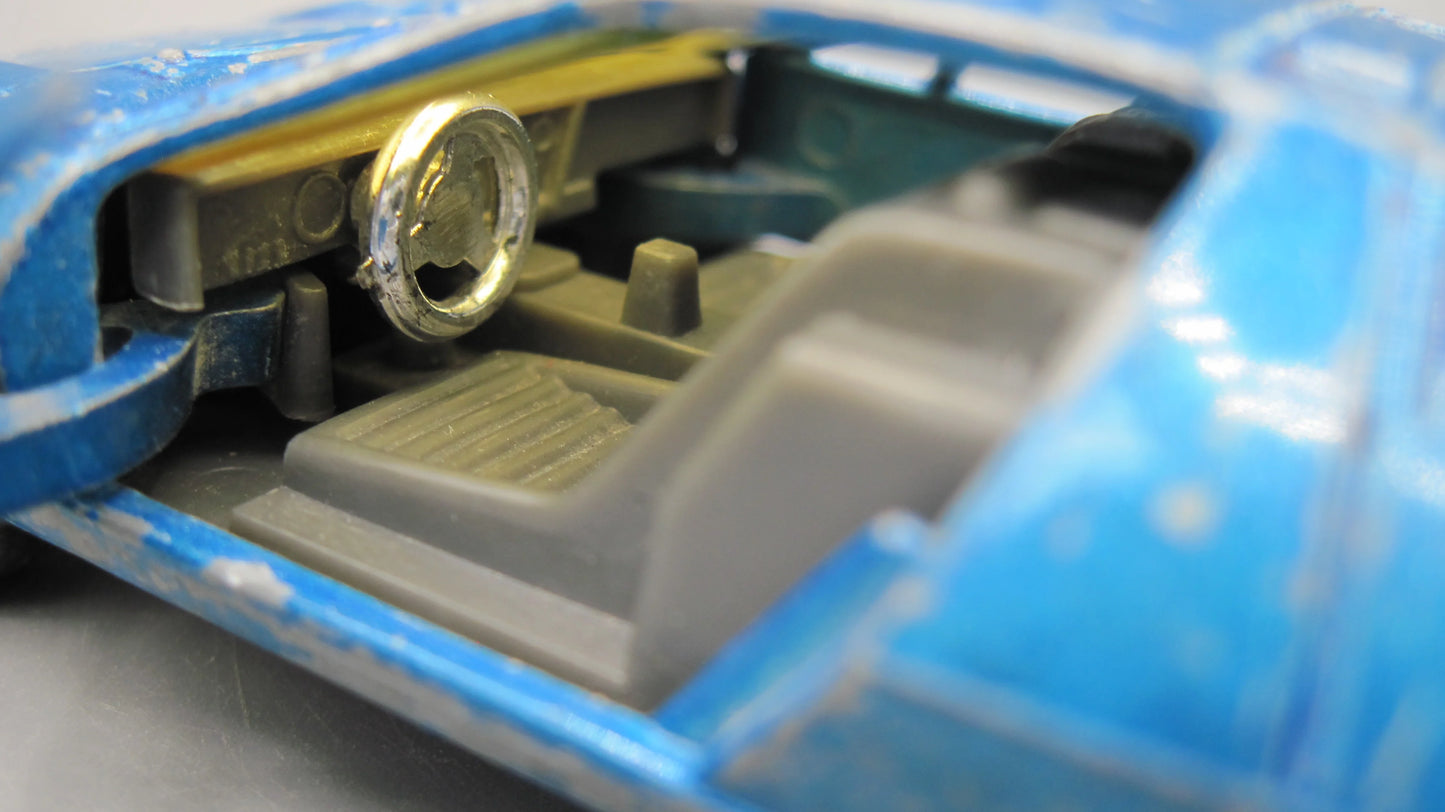 Unbranded   Maserati Bora  Blue