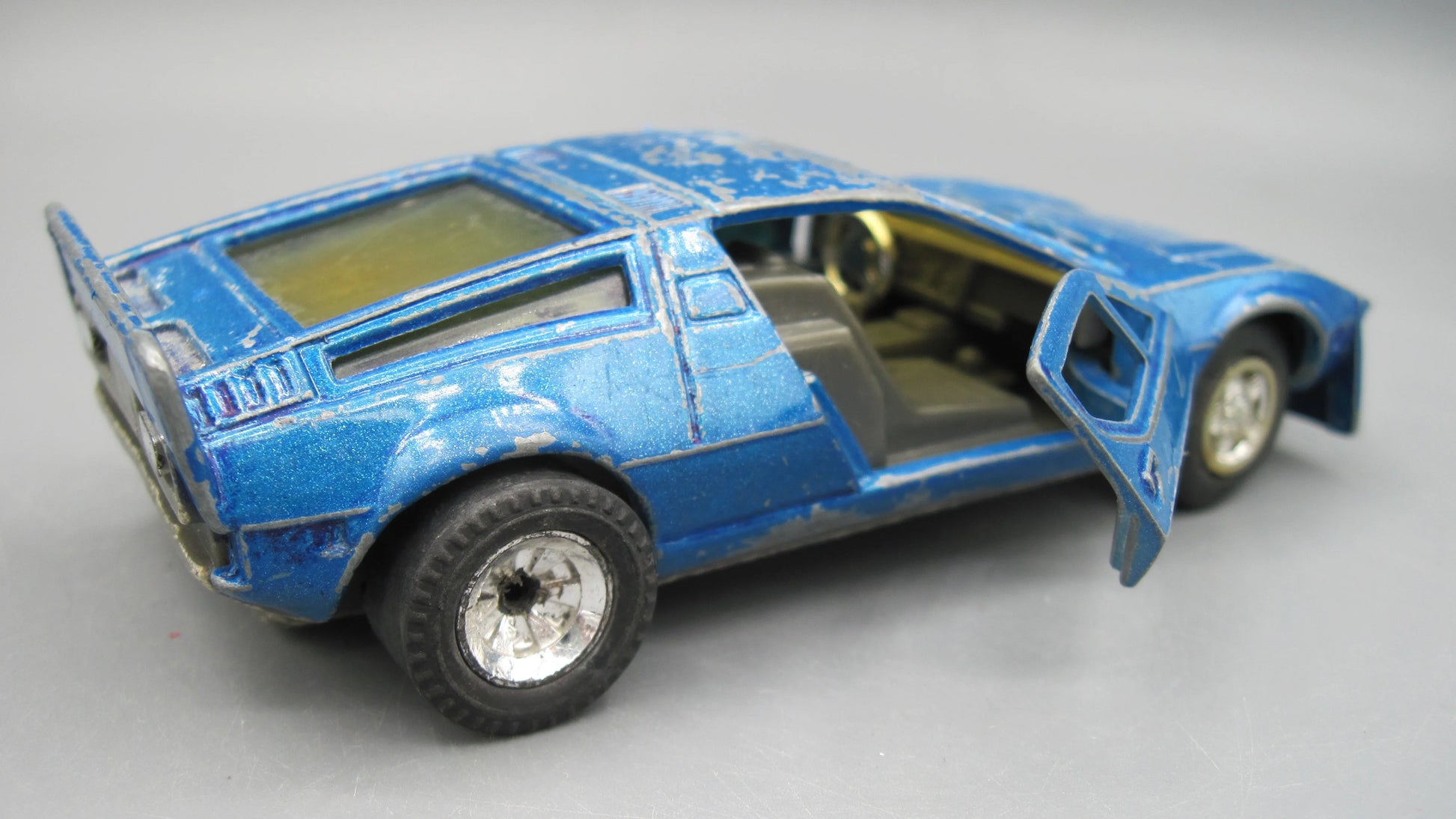 Unbranded   Maserati Bora  Blue