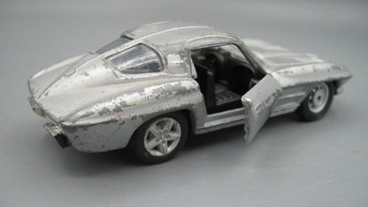 Maisto   Chevrolet Corvette 1963 Silver