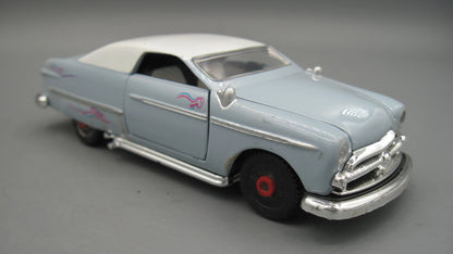 Tins Toys   Ford Custom Street Rod 1949 Blue & White