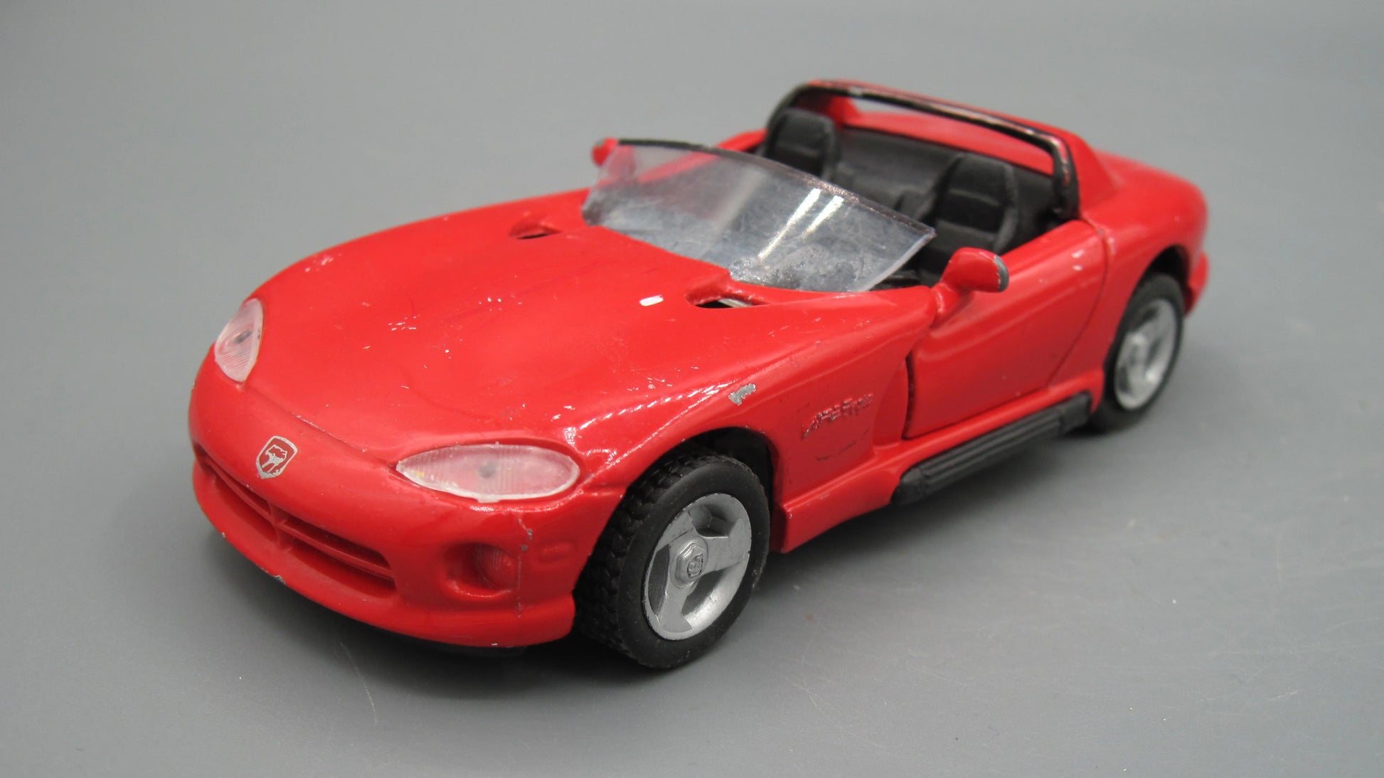 Maisto   Dodge Viper RT/10  Red