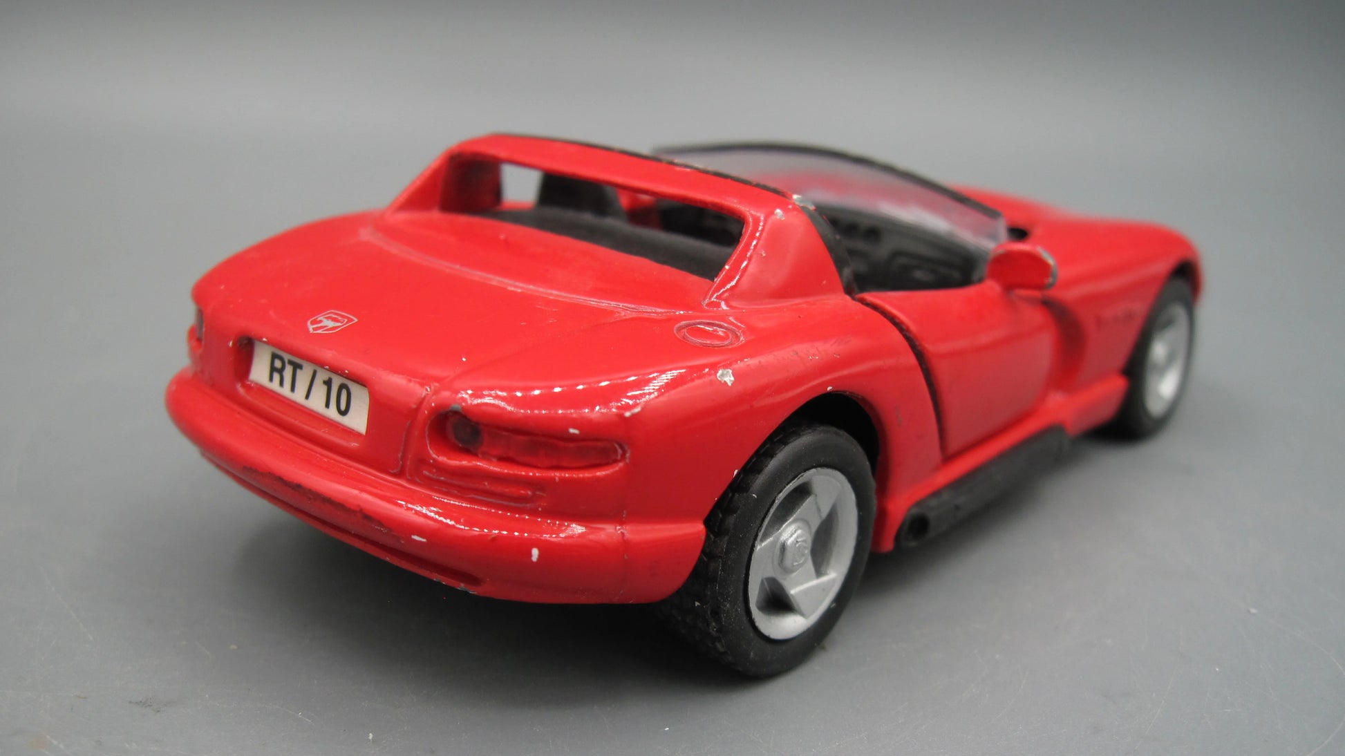 Maisto   Dodge Viper RT/10  Red