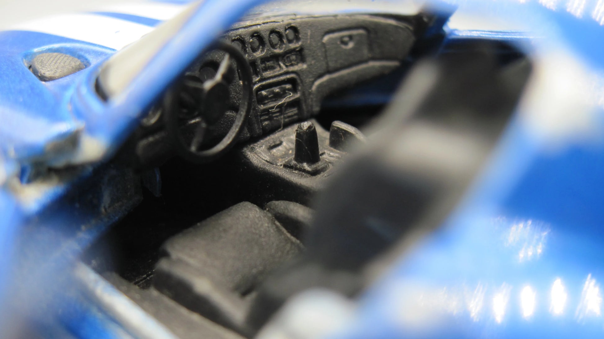 Maisto   Dodge Viper GTS  Blue
