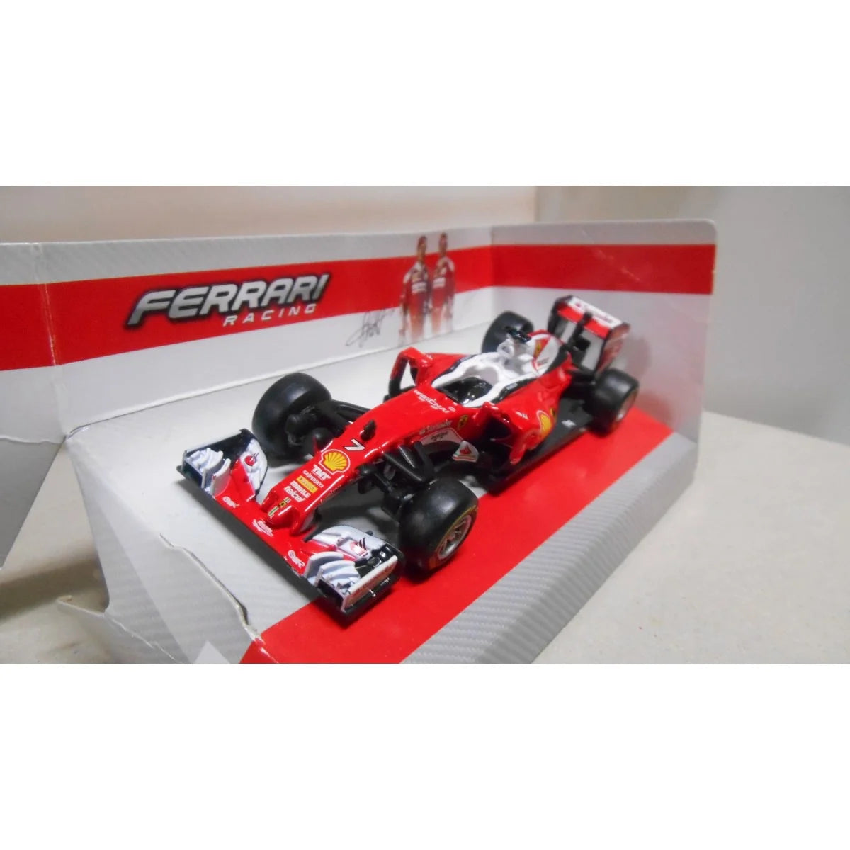 Bburago   Ferrari Formula 1 - SF16-H  Red & White