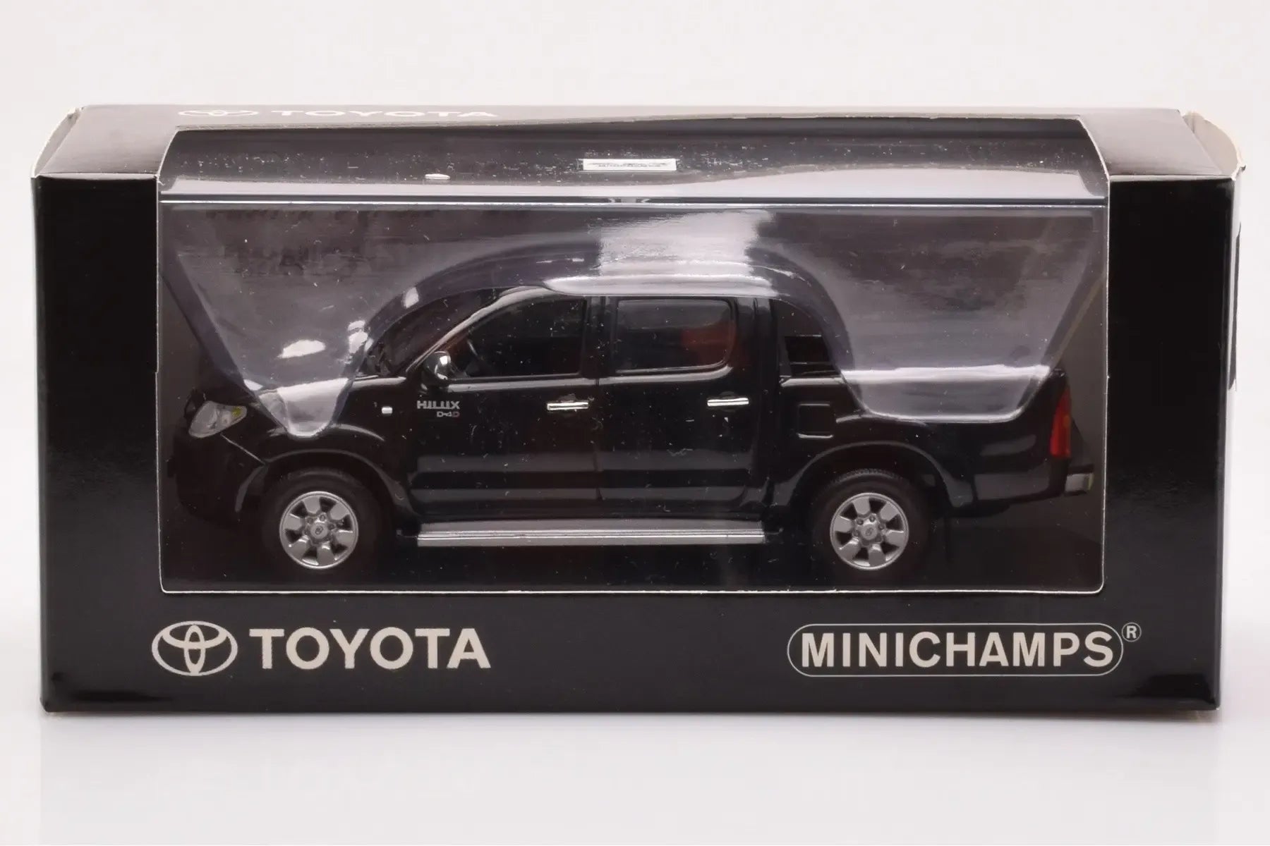 Mini-Champs   Toyota Hillux  Black 