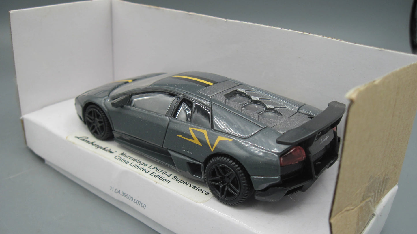 Miniso  Rastar Lamborghini LP 670-4 Superveloce  Grey