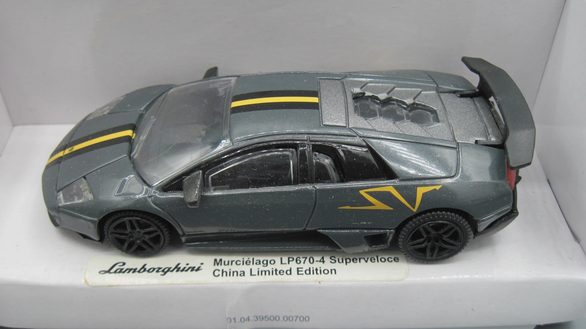 Miniso  Rastar Lamborghini LP 670-4 Superveloce  Grey