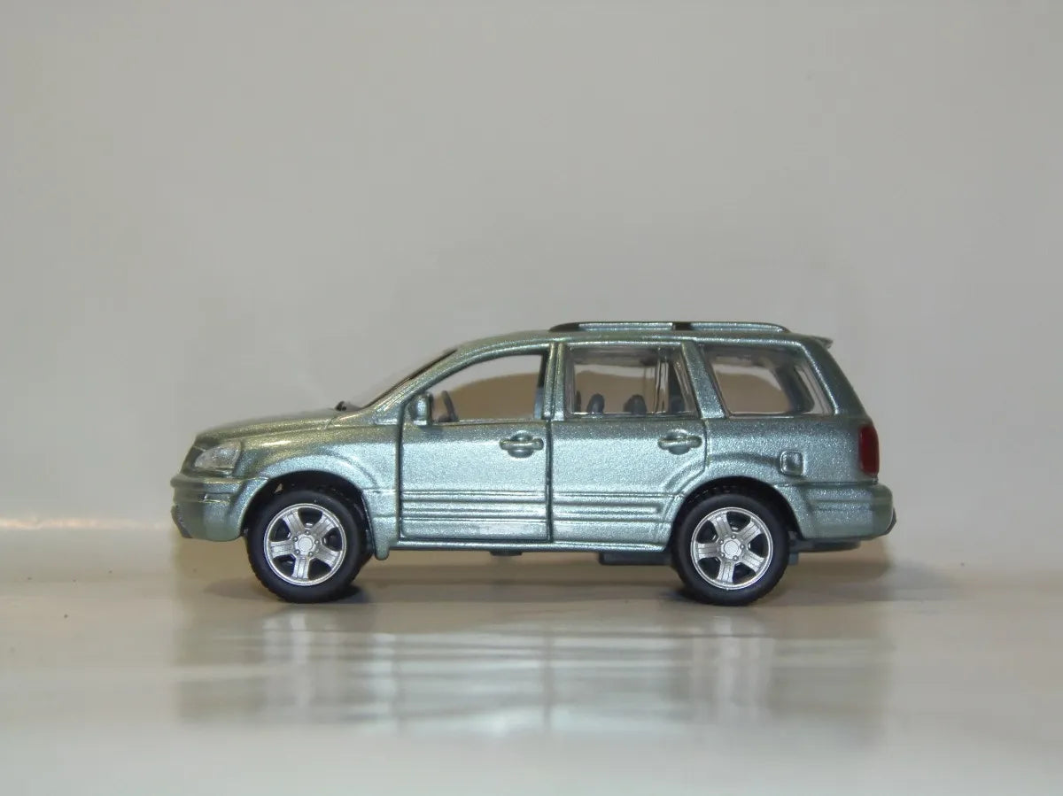 Maisto  Fresh Metal Honda Pilot  Silver Power Racer