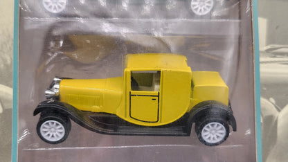 Retro Garage    Set of x6 Classic Cars  Multi Colors
