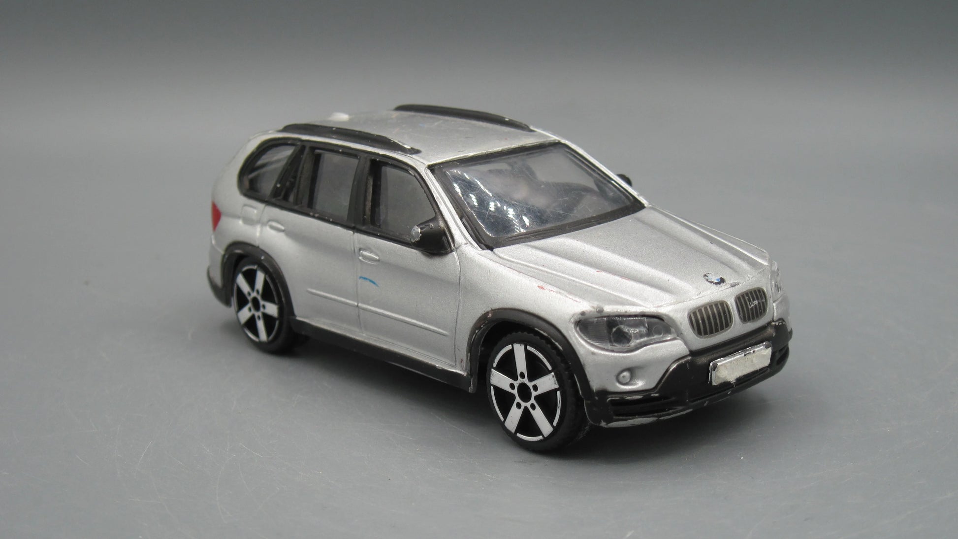Bburago   BMW X5  Silver