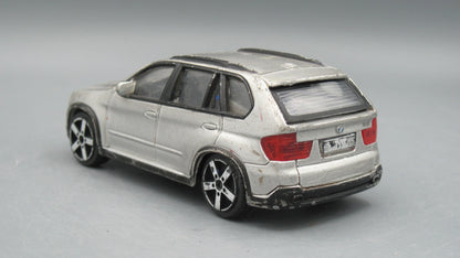 Bburago   BMW X5  Black&Tan gold