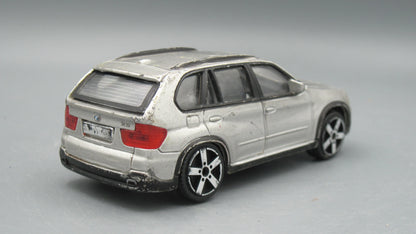 Bburago   BMW X5  Black&Tan gold