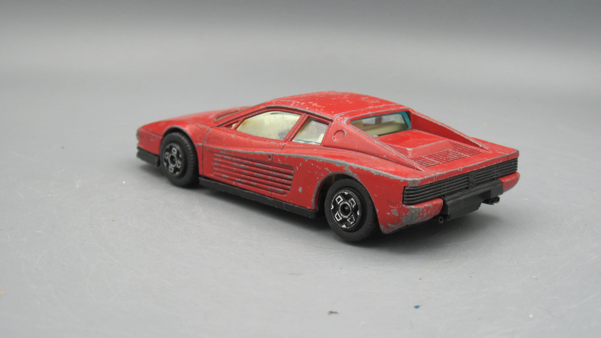 Bburago   Ferrari Testa Rossa  Red