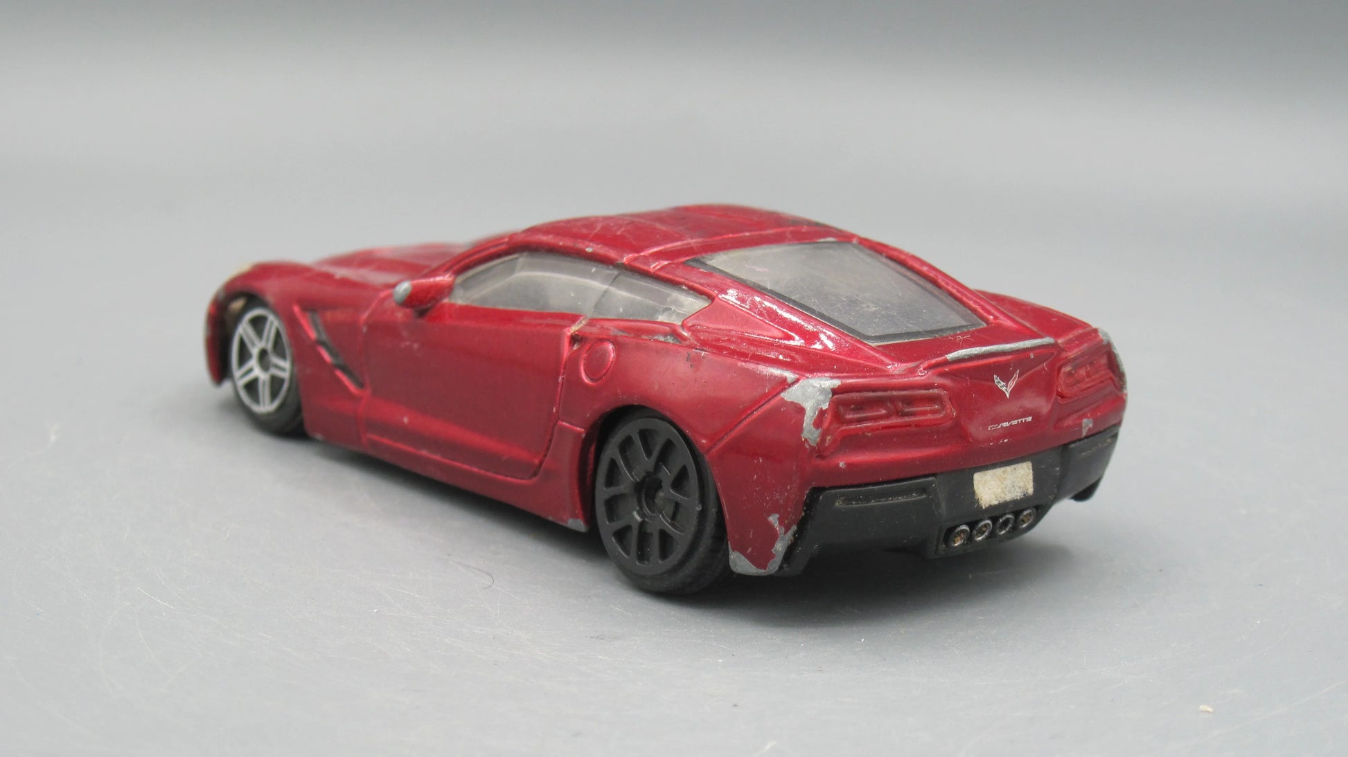 Bburago   Corvette Stingray  Red