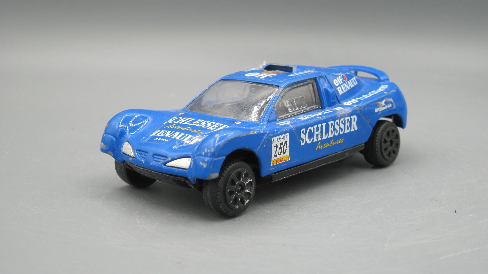 Bburago   Renault Megane Schlesser  Blue