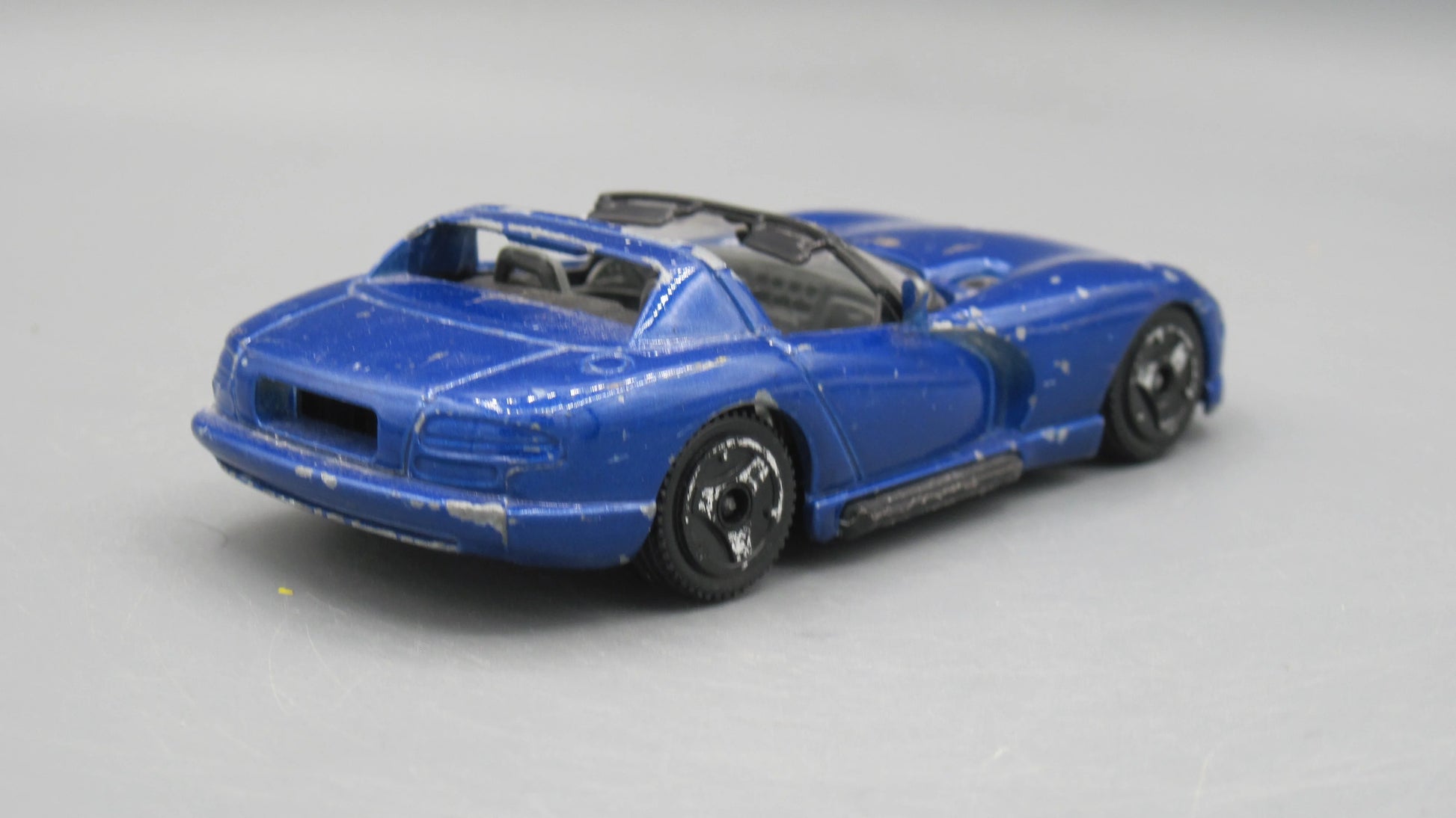 Bburago   Dodge Viper RT/10  Blue