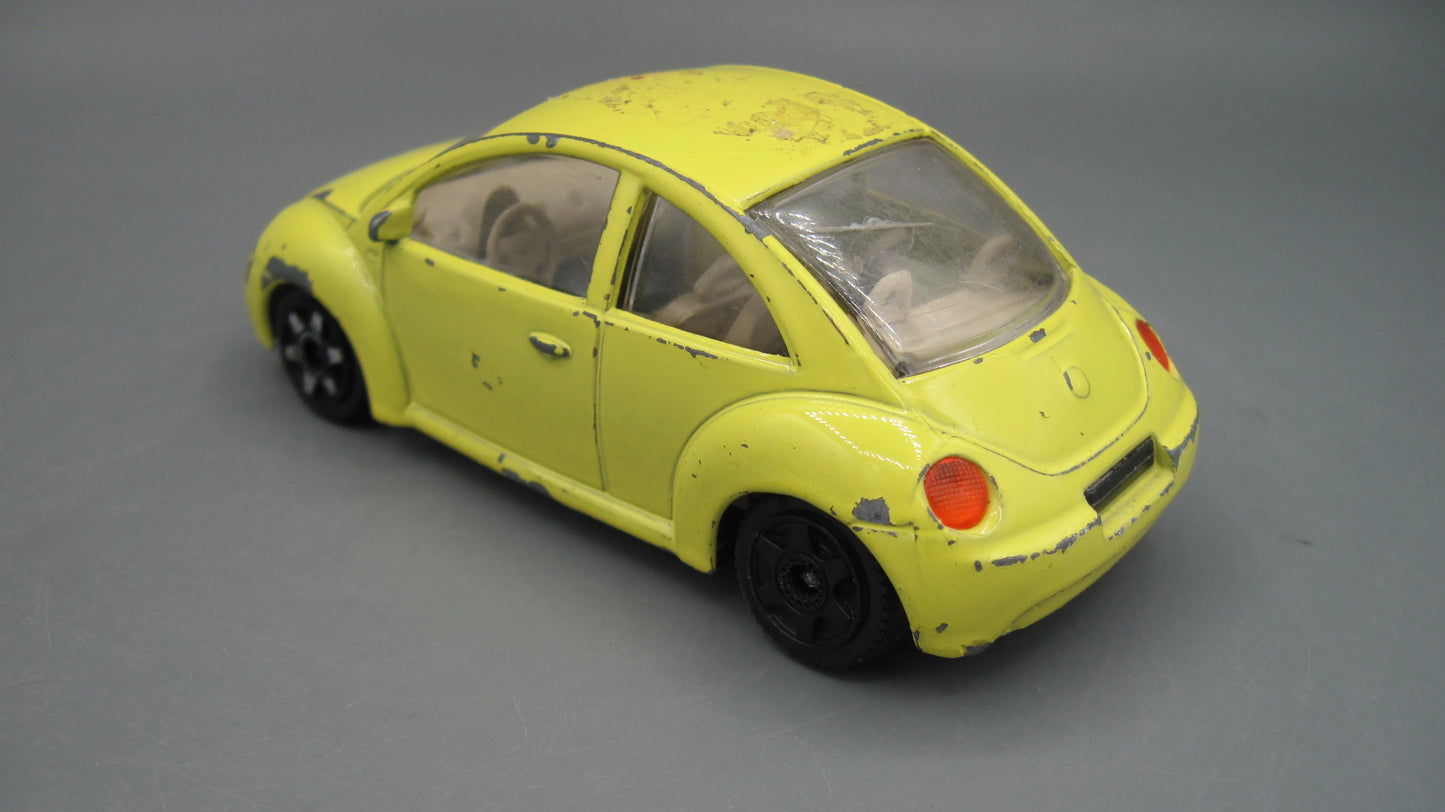 Bburago   Volkswagen New Beetle  Yellow