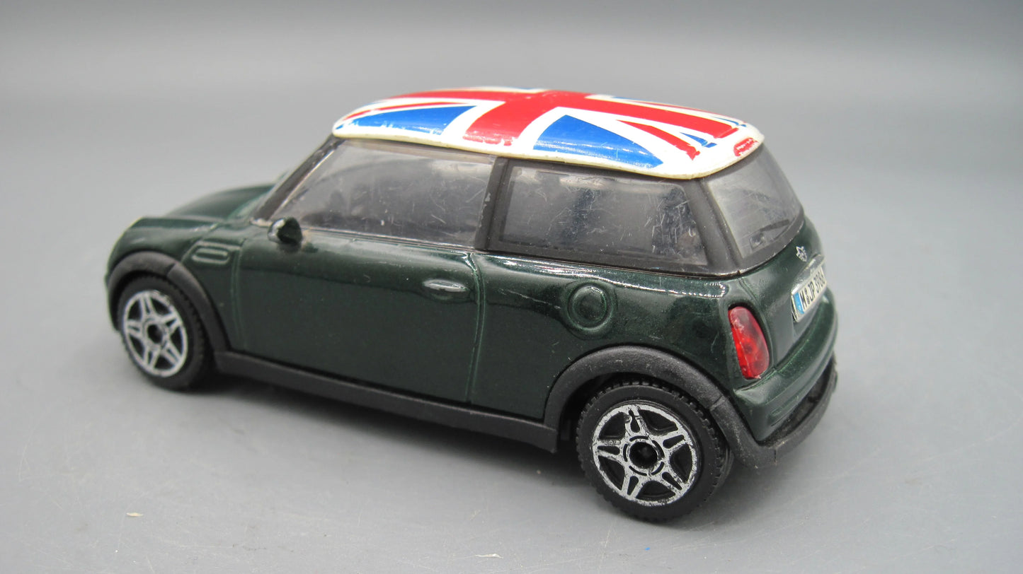 Bburago   Mini Cooper  Green
