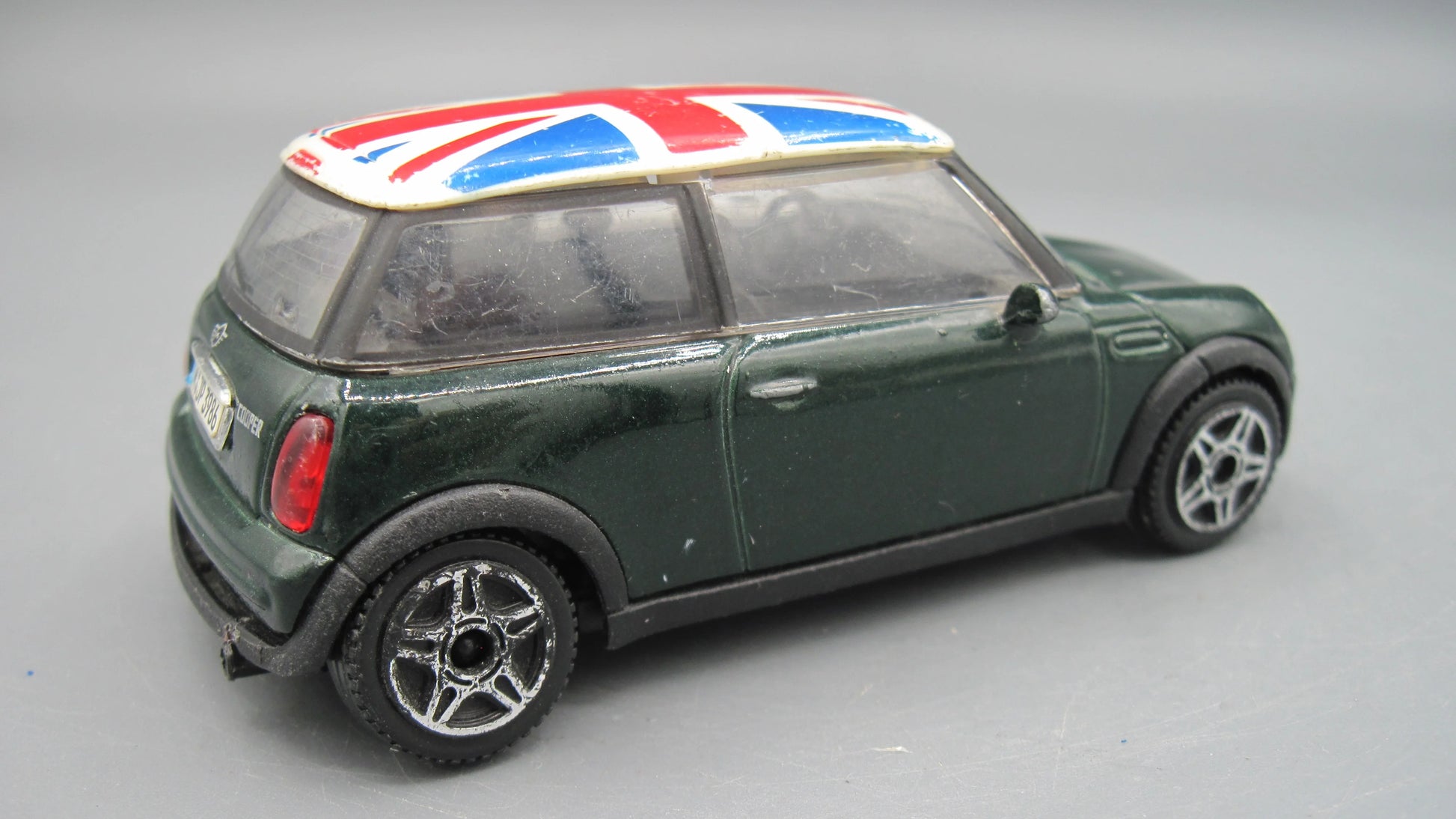 Bburago   Mini Cooper  Green