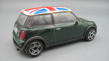 Bburago   Mini Cooper  Green