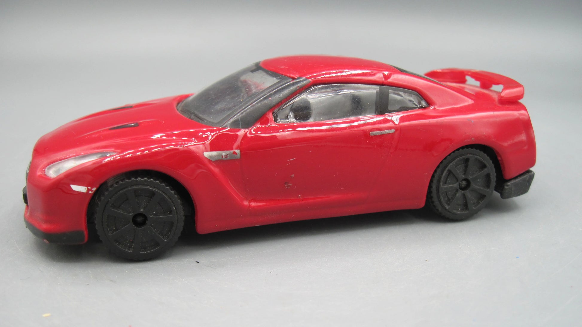 Bburago   Nissan GT-R 2009 Red