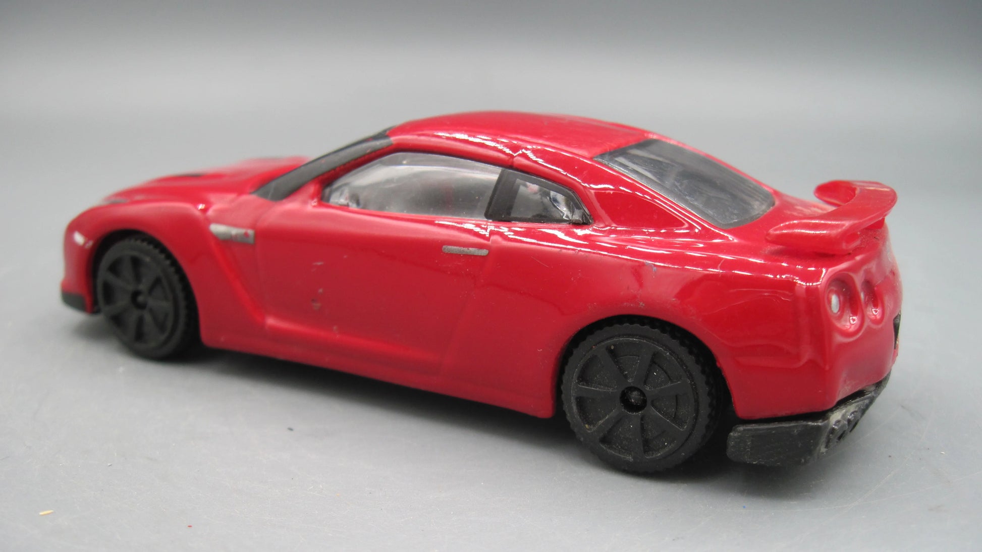 Bburago   Nissan GT-R 2009 Red