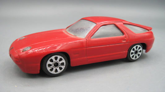 Bburago   Porsche 928 S4  Red