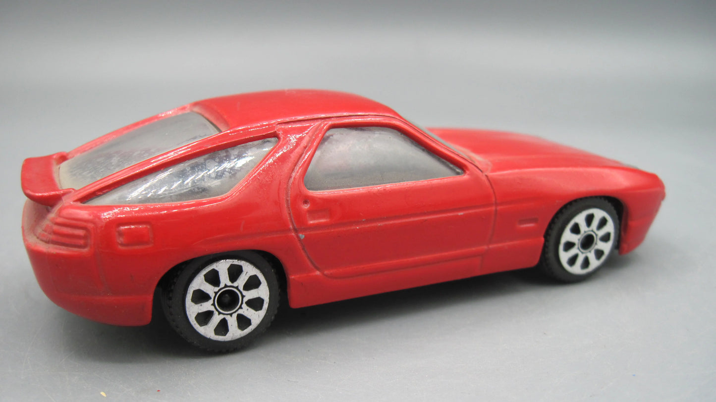Bburago   Porsche 928 S4  Red