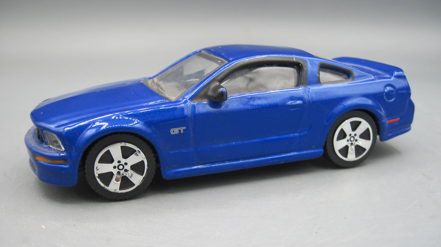 Bburago   Ford Mustang GT 2006 Blue