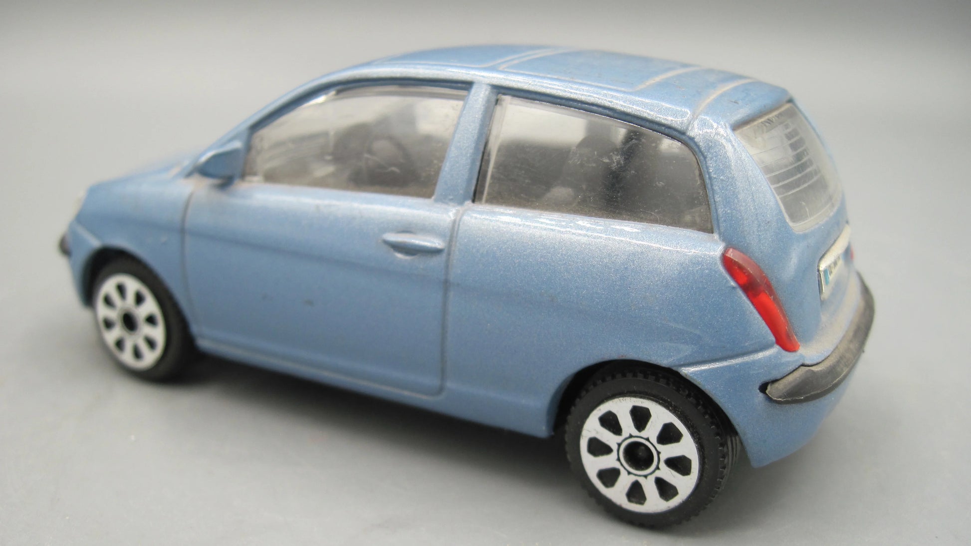 Bburago   Lancia Ypsilon  Blue