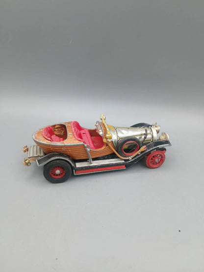 Corgi  Vintage  Flying Car 1968 Silver Chitty Chitty Bang Bang