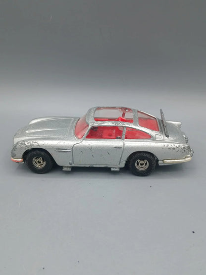 Corgi  Vintage Aston Martin DB5 1965 Silver James Bond film