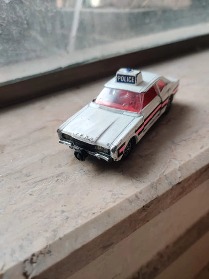 Corgi  Vintage Ford Cortina GXL 1972 White Police Car