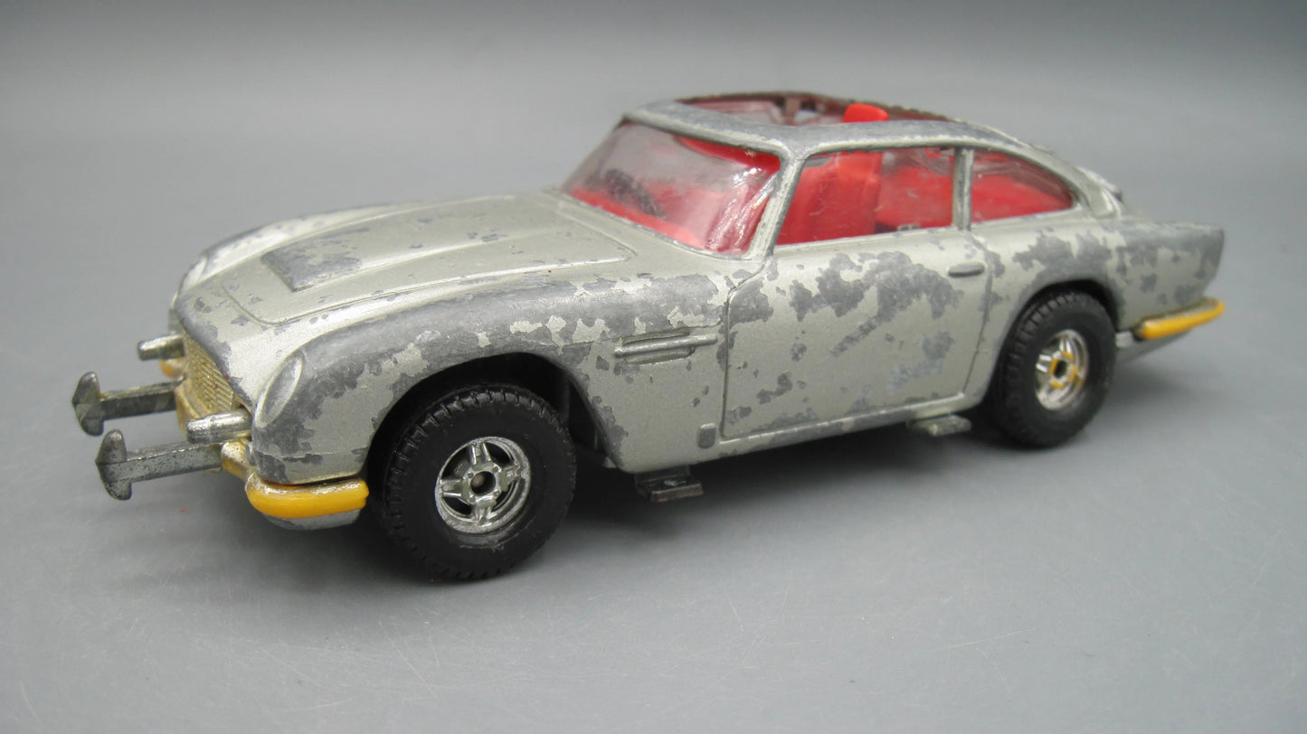 Corgi   Aston Martin D B 5  Silver