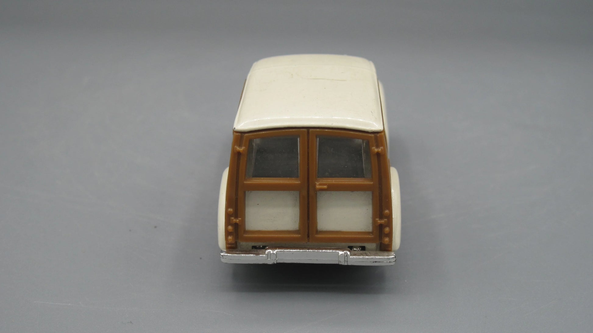 Corgi   Morris Minor Traveller  Beige and Brown 