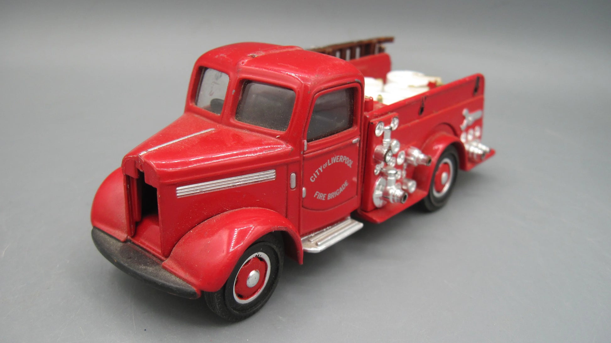 Delprado   Bedford Fire Brigade 1939 Red