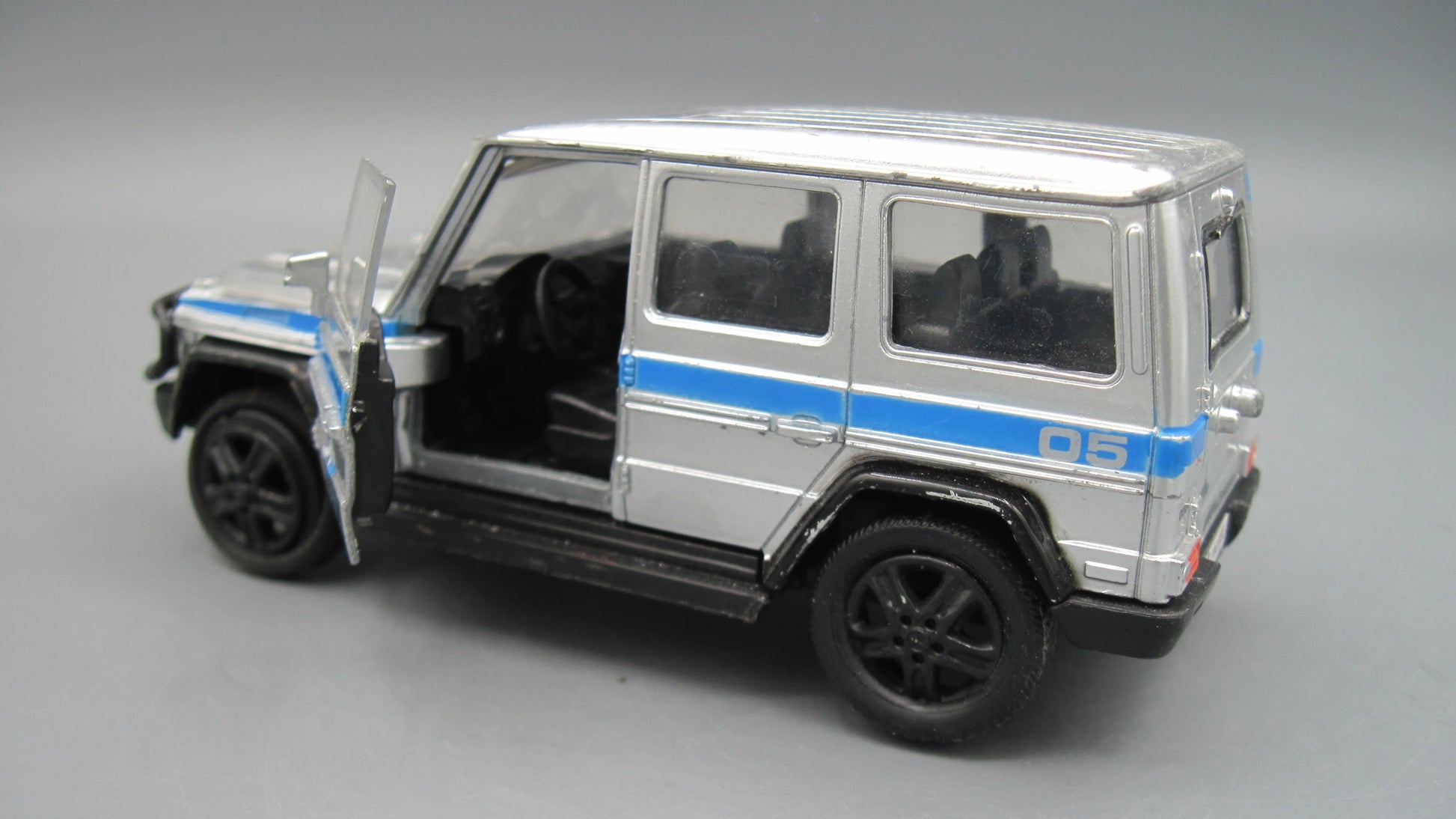 Jada   Mercedes-Benz G-Class  Silver