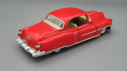 Kinsmart   Cadillac Series 62 1953 Red 