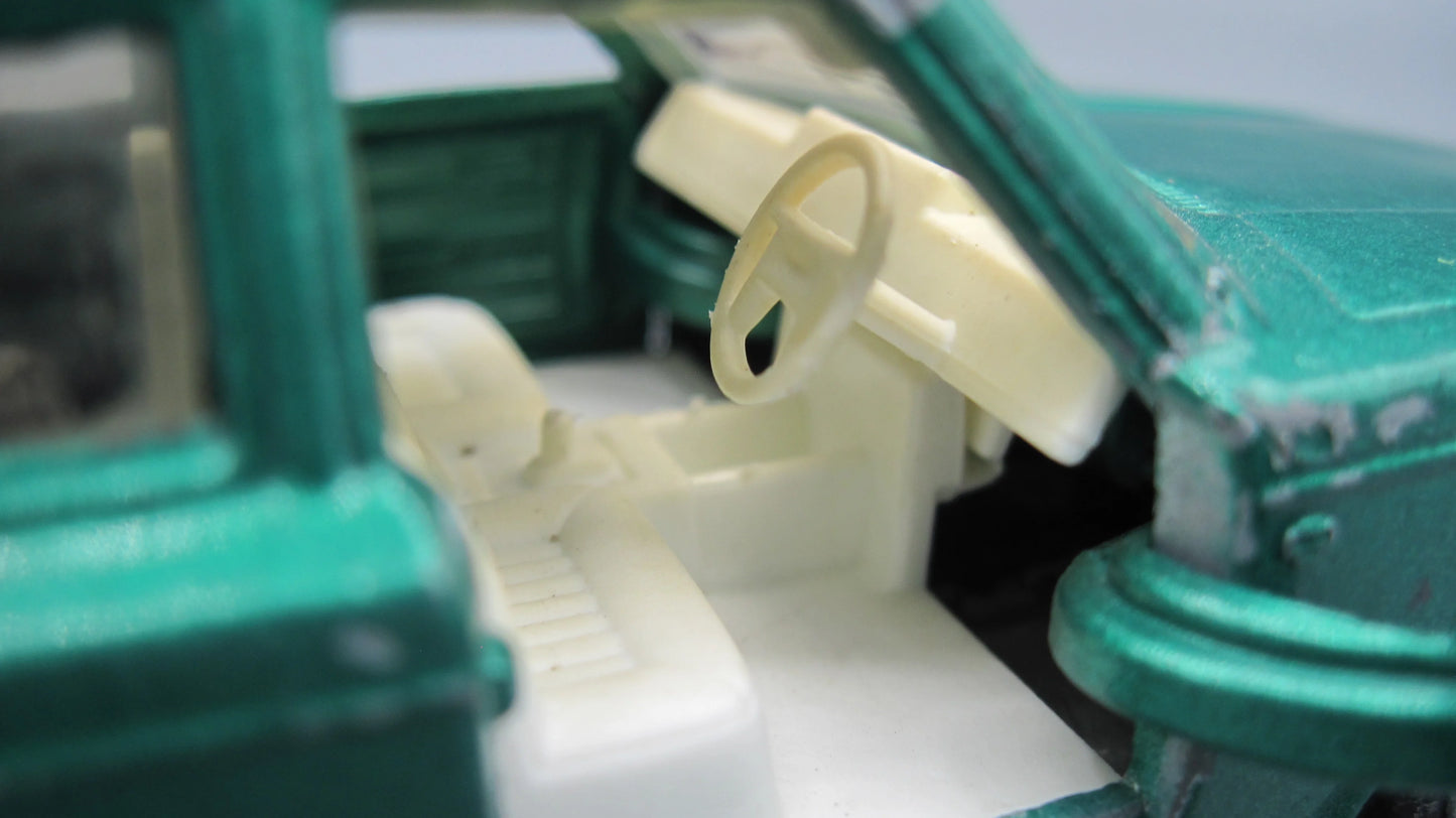 Matchbox   Volvo K74  Green