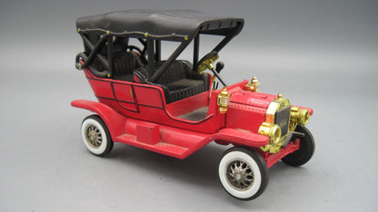 National Motor Museum Mint   Ford Model T  Red & Black