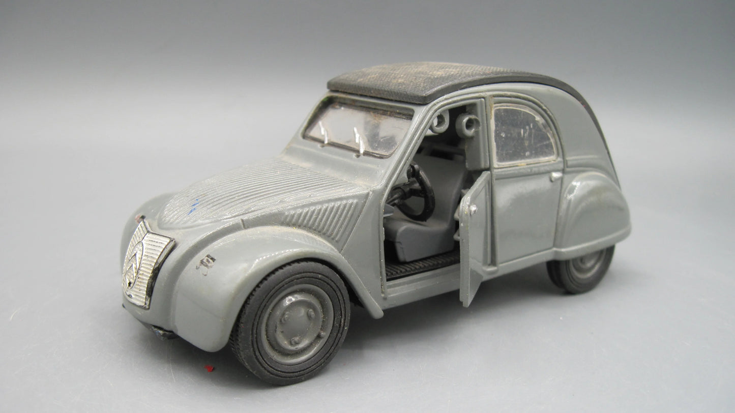 New Ray   Citreon 2CV 1952 Grey