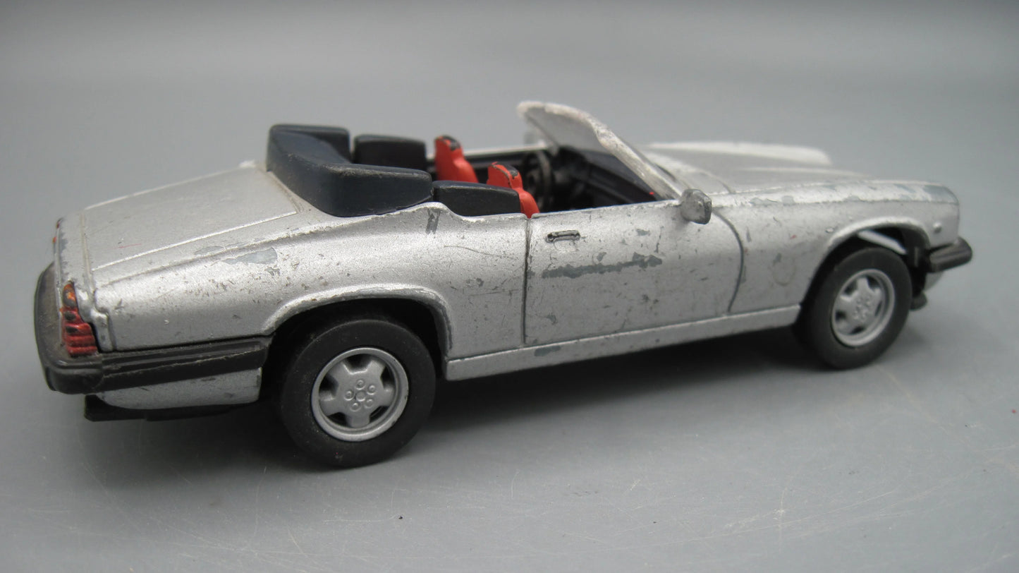 New Ray   Jaguar XJ-S V12 1988 Silver