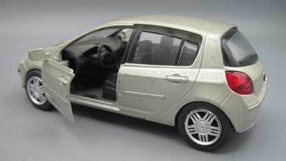 New Ray   Renault Clio 3  Beige