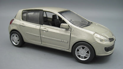 New Ray   Renault Clio 3  Beige